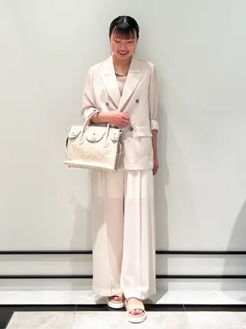 GRACE CONTINENTAL CHISAKO.S コーディネート画像