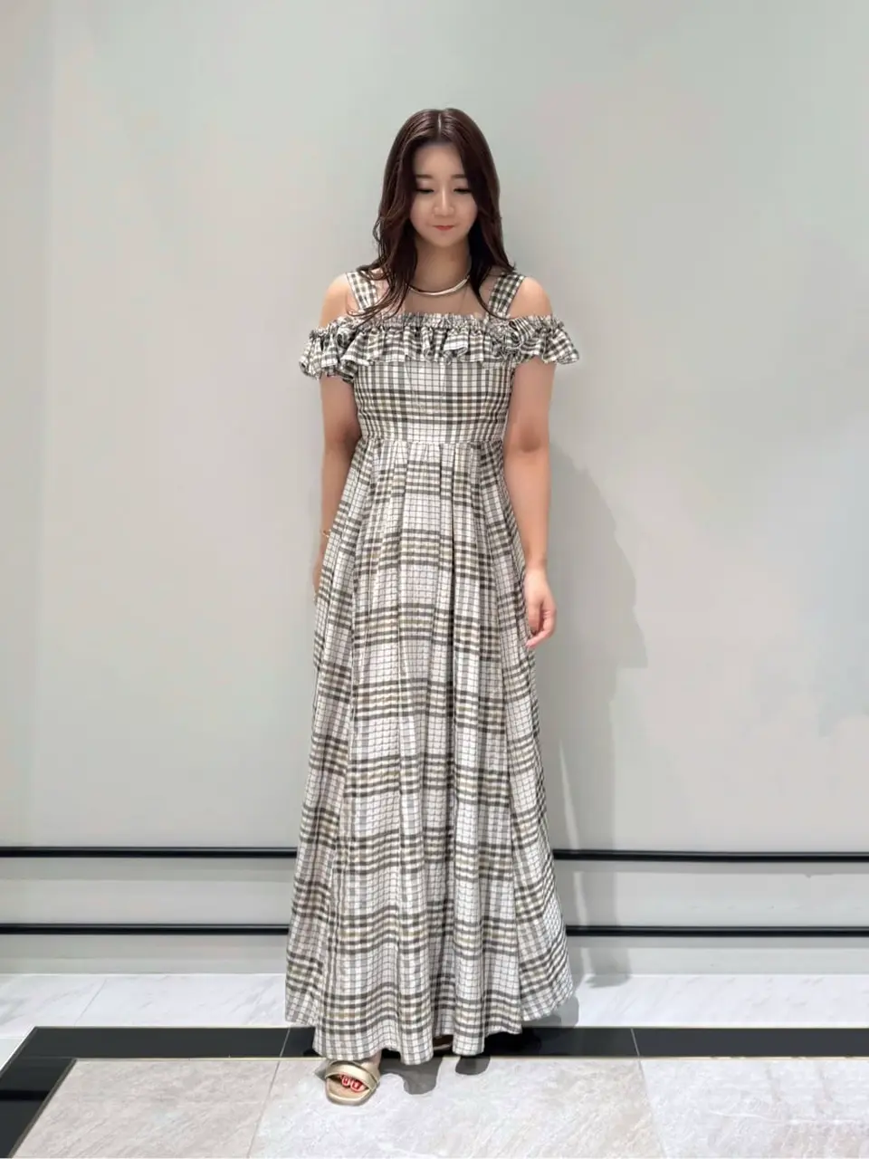 GRACE CONTINENTAL MOMOKO コーディネート画像