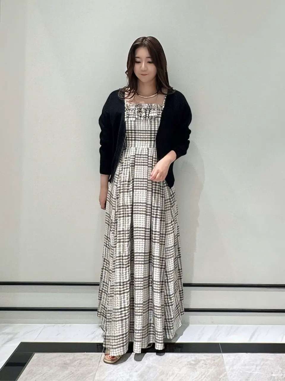 GRACE CONTINENTAL MOMOKO コーディネート画像