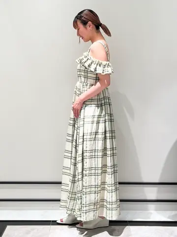 GRACE CONTINENTAL CHISAKO.S コーディネート画像