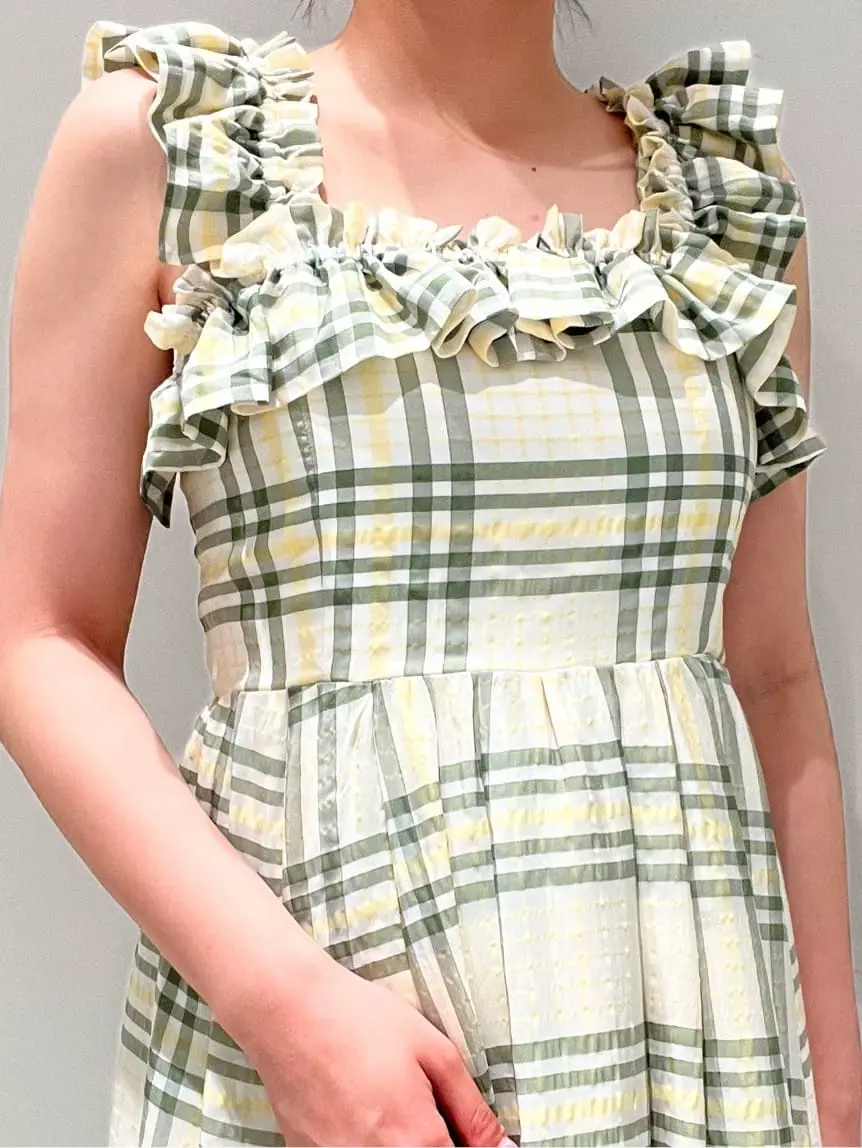 GRACE CONTINENTAL CHISAKO.S コーディネート画像