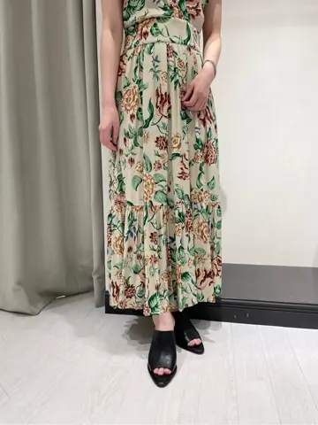 GRACE CONTINENTAL 小林　莉子 コーディネート画像