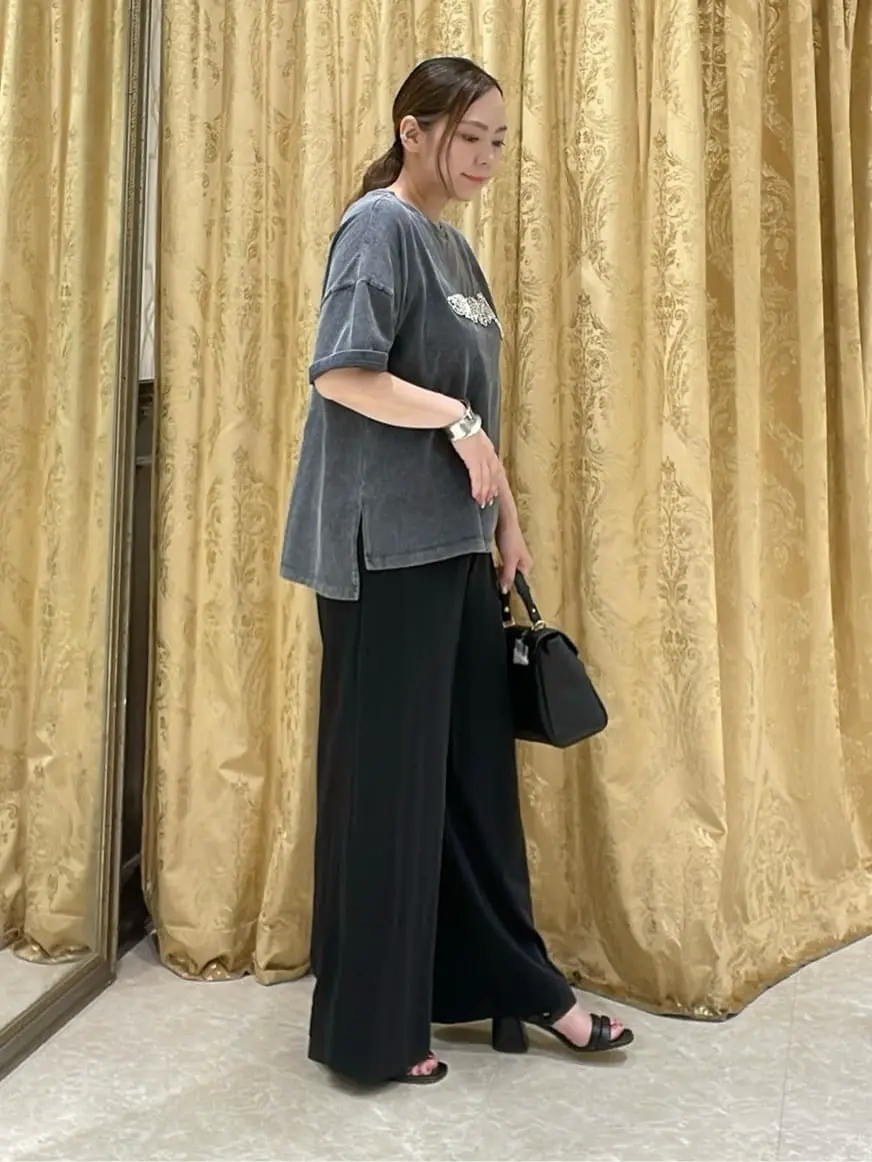 GRACE CONTINENTAL 泉　敦子 コーディネート画像