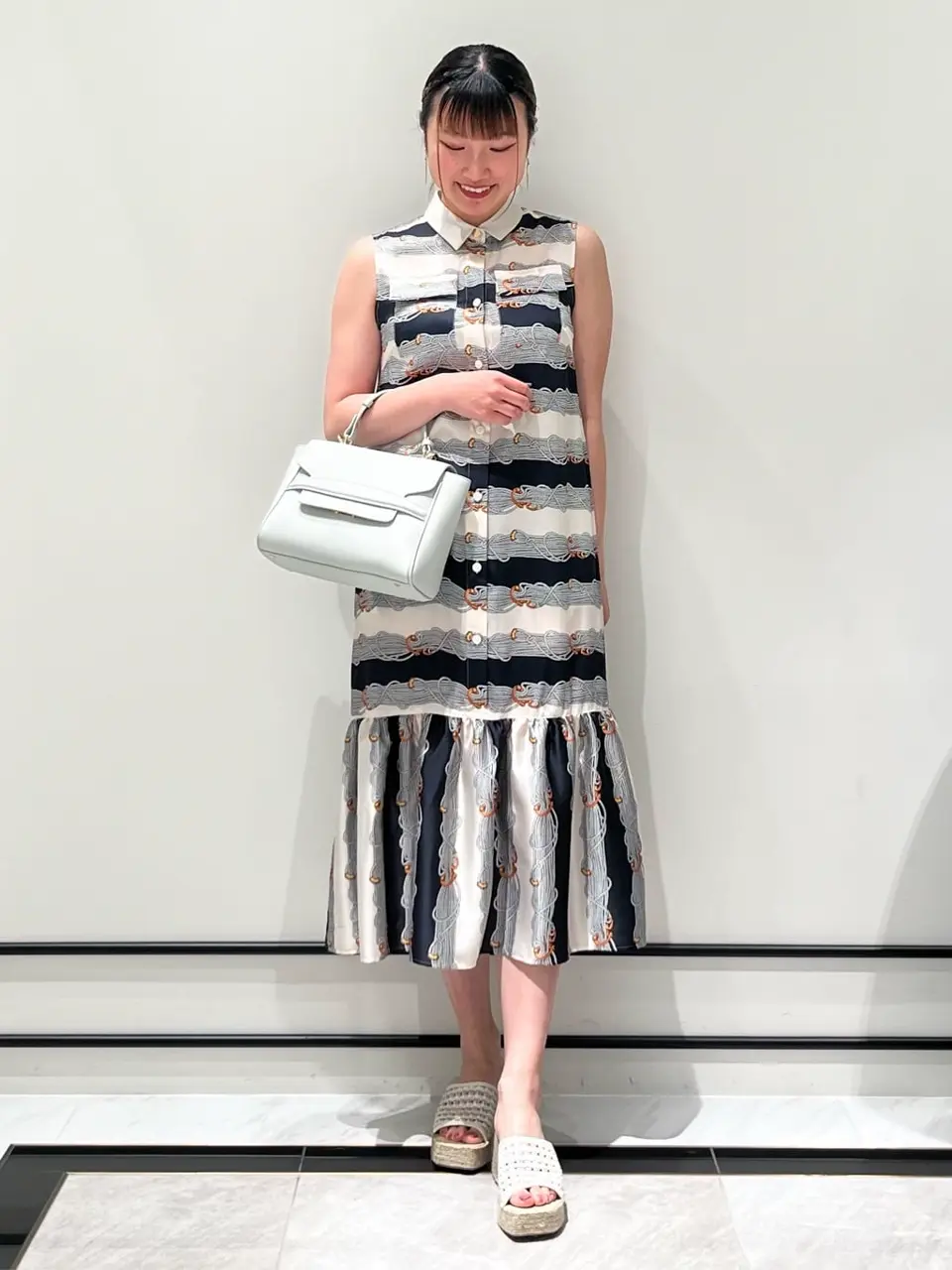 GRACE CONTINENTAL CHISAKO.S コーディネート画像