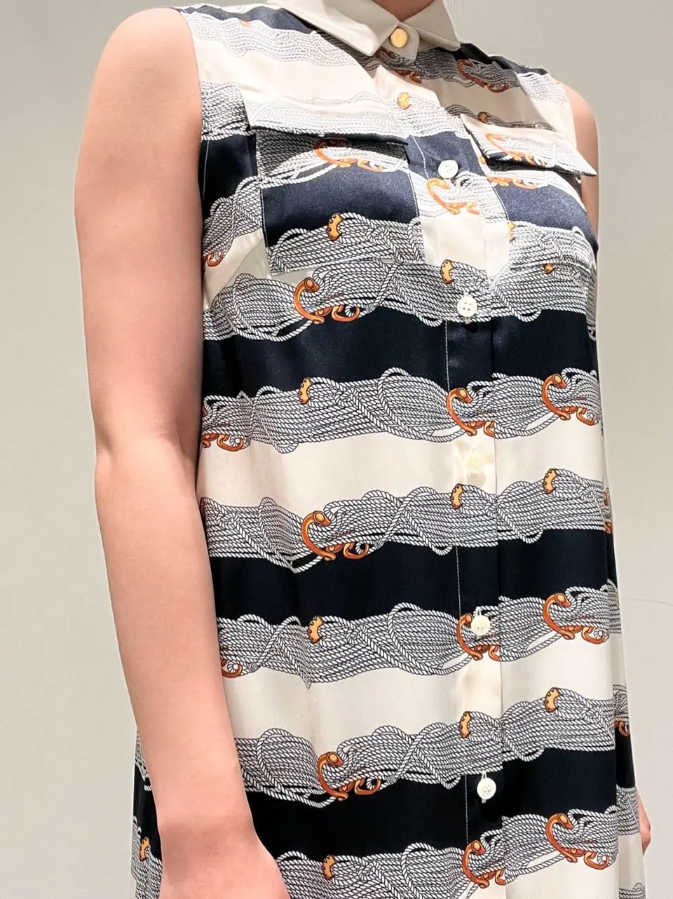 GRACE CONTINENTAL CHISAKO.S コーディネート画像