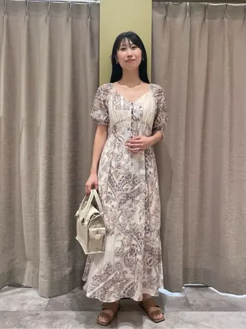 GRACE CONTINENTAL 端場　わかな コーディネート画像