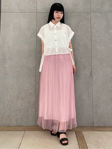 GRACE CONTINENTAL 清水　杏梨 コーディネート画像