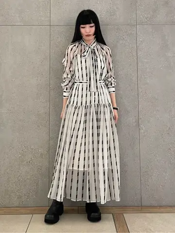 GRACE CONTINENTAL 清水　杏梨 コーディネート画像