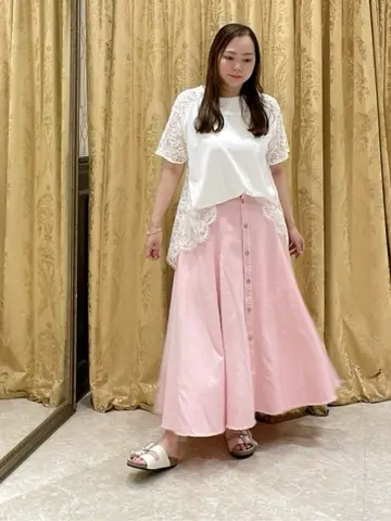 GRACE CONTINENTAL 泉　敦子 コーディネート画像