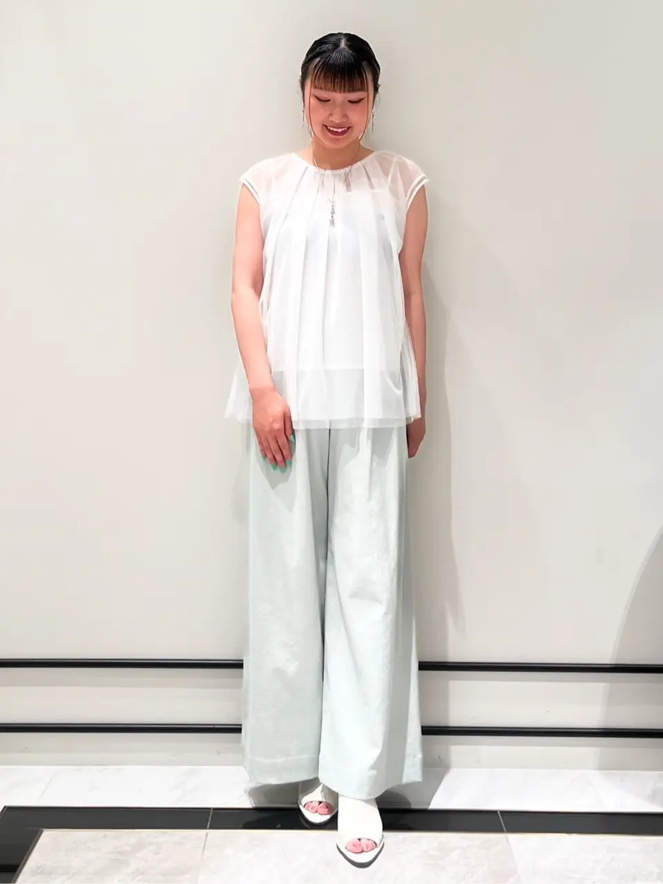 GRACE CONTINENTAL CHISAKO.S コーディネート画像