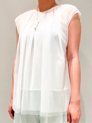 GRACE CONTINENTAL CHISAKO.S コーディネート画像