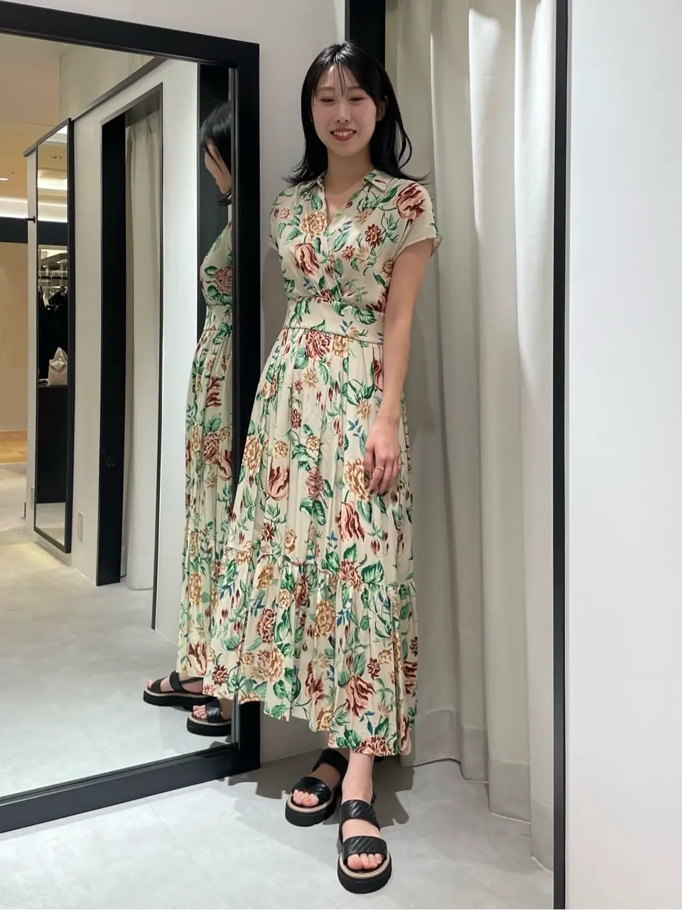 GRACE CONTINENTAL 端場　わかな コーディネート画像