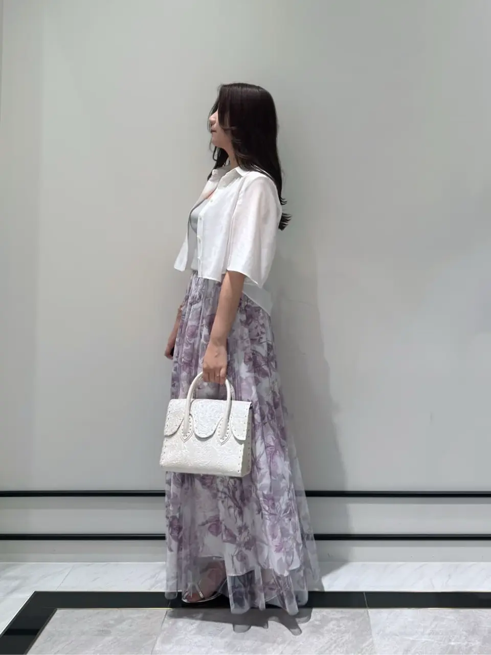 GRACE CONTINENTAL MOMOKO コーディネート画像