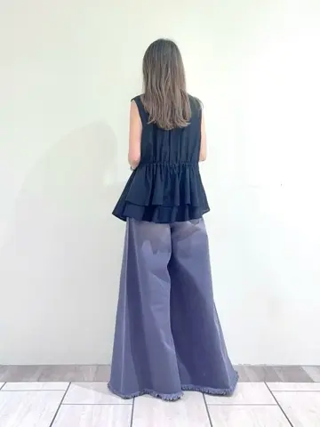 GRACE CONTINENTAL yukimi yonee コーディネート画像