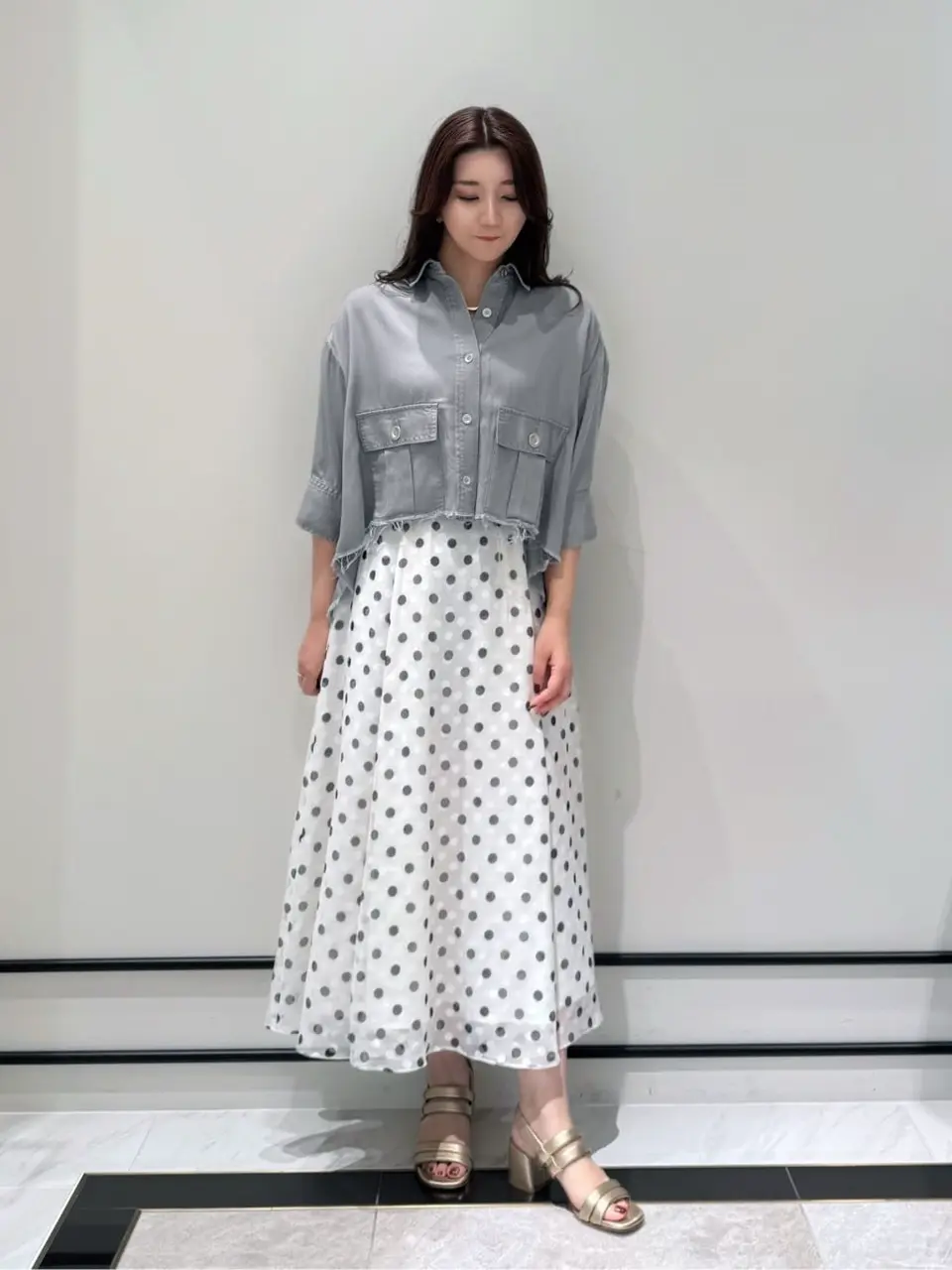 GRACE CONTINENTAL MOMOKO コーディネート画像