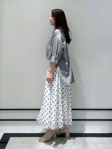 GRACE CONTINENTAL MOMOKO コーディネート画像