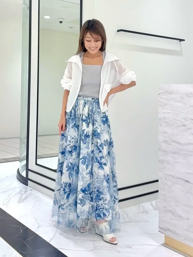 GRACE CONTINENTAL yukimi yonee コーディネート画像