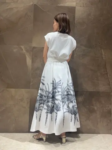 GRACE CONTINENTAL 穐山　香織 コーディネート画像