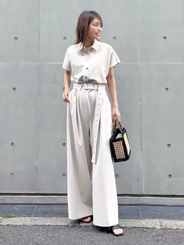 GRACE CONTINENTAL yukimi yonee コーディネート画像