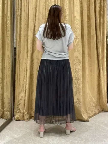 GRACE CONTINENTAL 泉　敦子 コーディネート画像