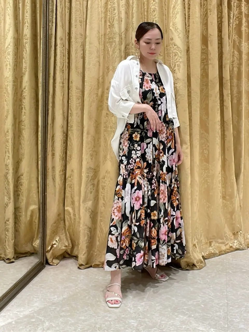 GRACE CONTINENTAL 泉　敦子 コーディネート画像