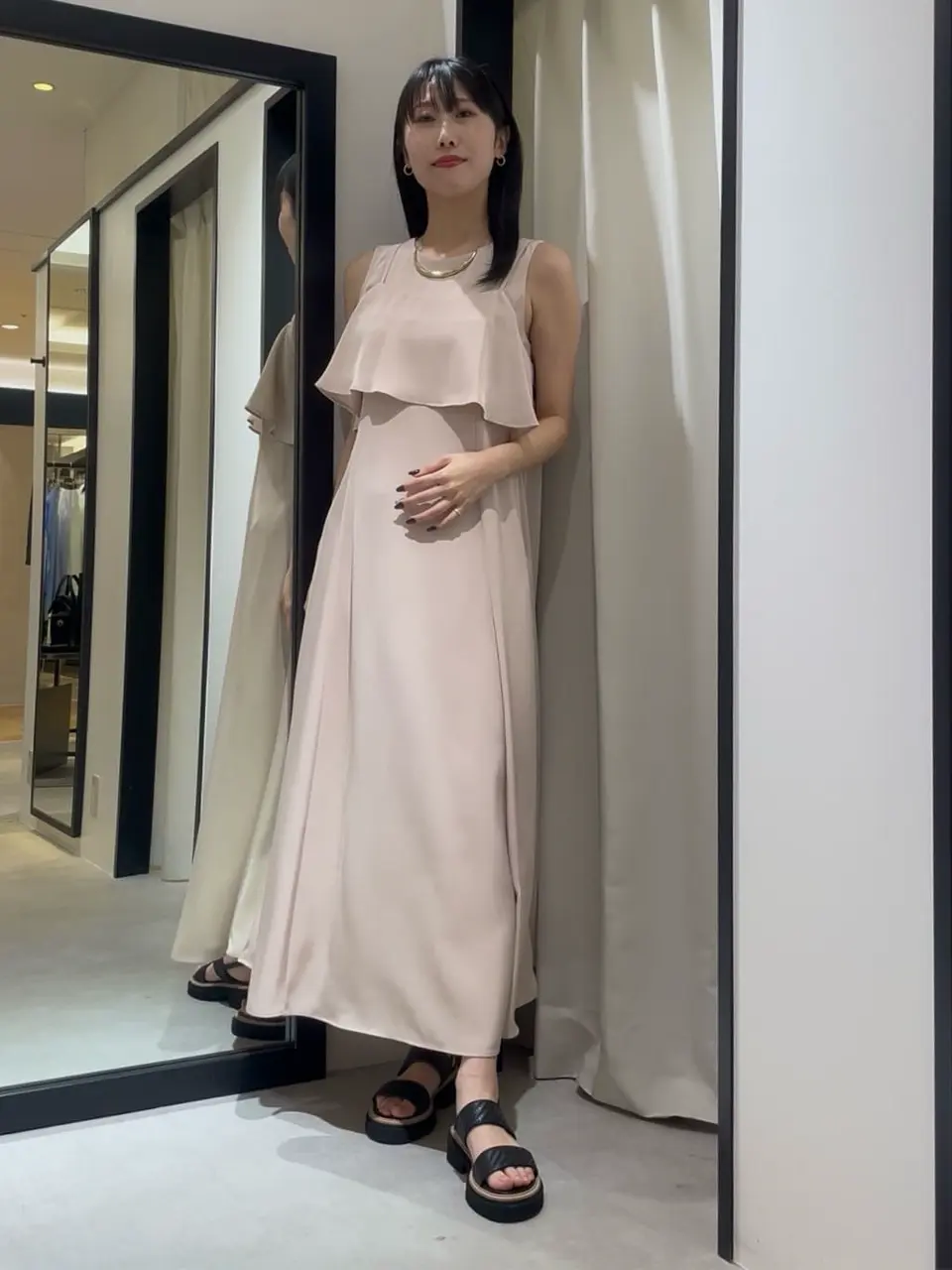 GRACE CONTINENTAL 端場　わかな コーディネート画像