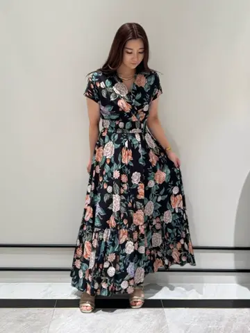 GRACE CONTINENTAL MOMOKO コーディネート画像