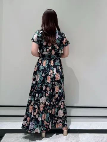 GRACE CONTINENTAL MOMOKO コーディネート画像