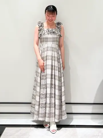 GRACE CONTINENTAL CHISAKO.S コーディネート画像