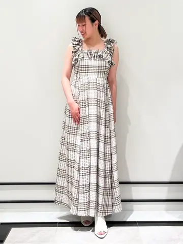 GRACE CONTINENTAL CHISAKO.S コーディネート画像