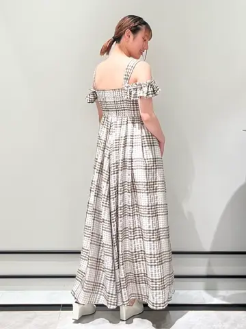 GRACE CONTINENTAL CHISAKO.S コーディネート画像