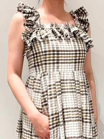 GRACE CONTINENTAL CHISAKO.S コーディネート画像