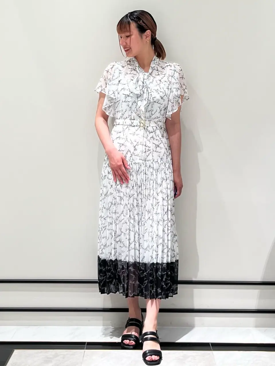 GRACE CONTINENTAL CHISAKO.S コーディネート画像