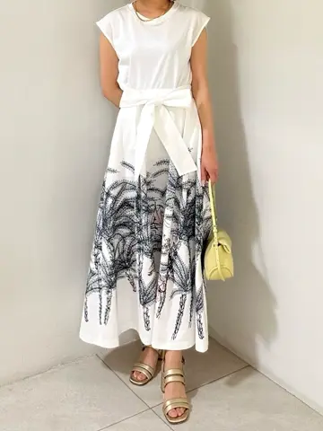 GRACE CONTINENTAL MORITA AI コーディネート画像