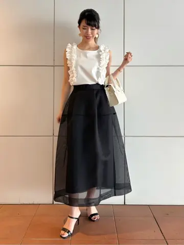 GRACE CONTINENTAL FUKUSHIMA YURIE コーディネート画像