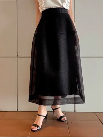 GRACE CONTINENTAL FUKUSHIMA YURIE コーディネート画像