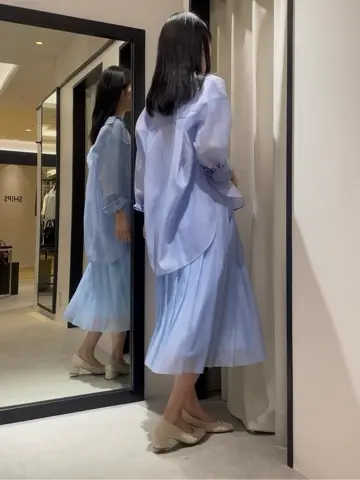 GRACE CONTINENTAL 端場　わかな コーディネート画像