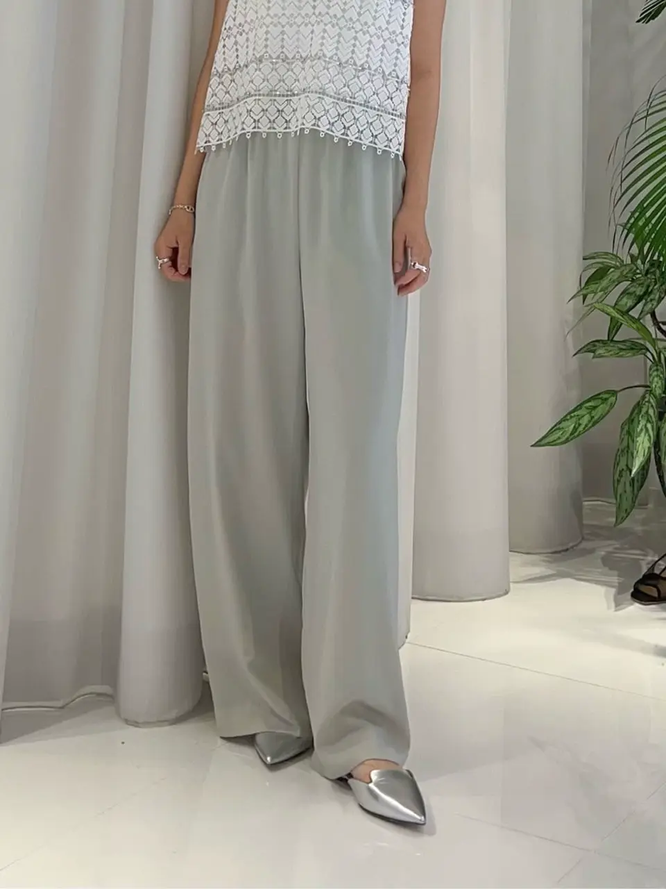 GRACE CONTINENTAL 古川温子 コーディネート画像