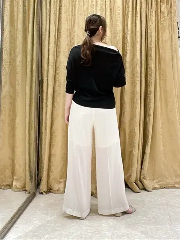 GRACE CONTINENTAL 泉　敦子 コーディネート画像