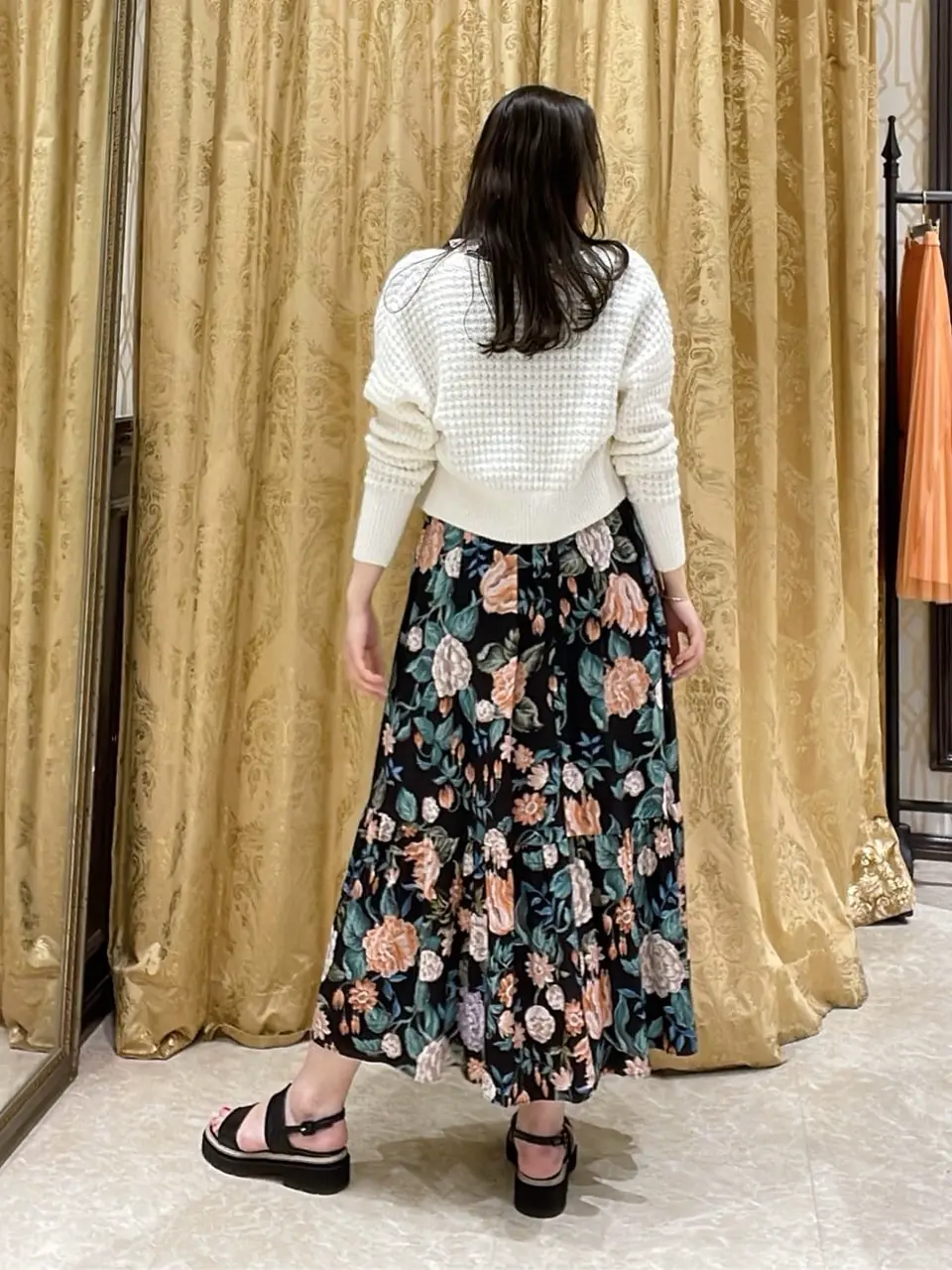 GRACE CONTINENTAL 泉　敦子 コーディネート画像