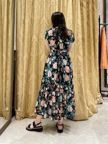 GRACE CONTINENTAL 泉　敦子 コーディネート画像