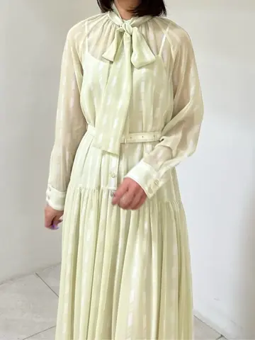 GRACE CONTINENTAL MORITA AI コーディネート画像