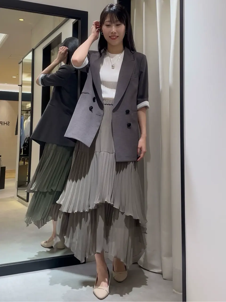 GRACE CONTINENTAL 端場　わかな コーディネート画像