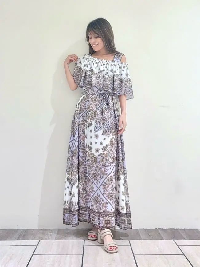 GRACE CONTINENTAL yukimi yonee コーディネート画像