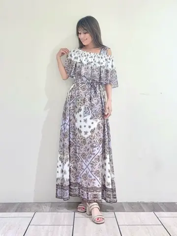 GRACE CONTINENTAL yukimi yonee コーディネート画像