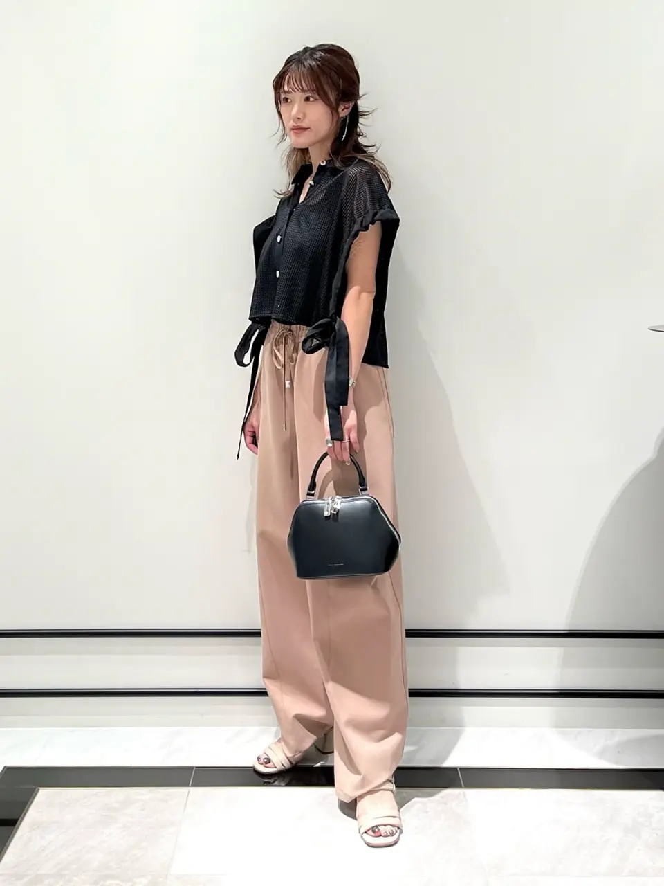 GRACE CONTINENTAL A.Kameyama コーディネート画像