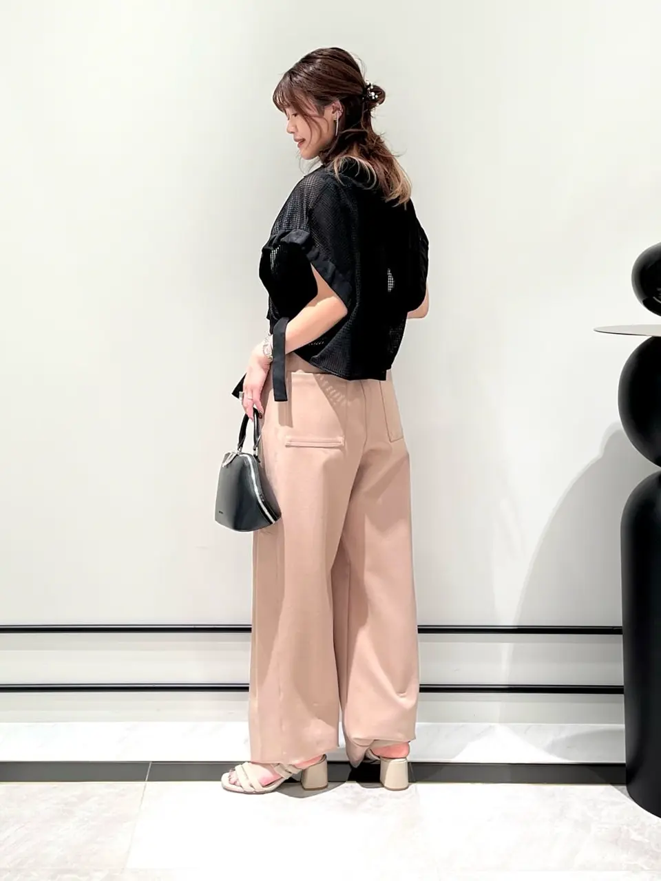 GRACE CONTINENTAL A.Kameyama コーディネート画像