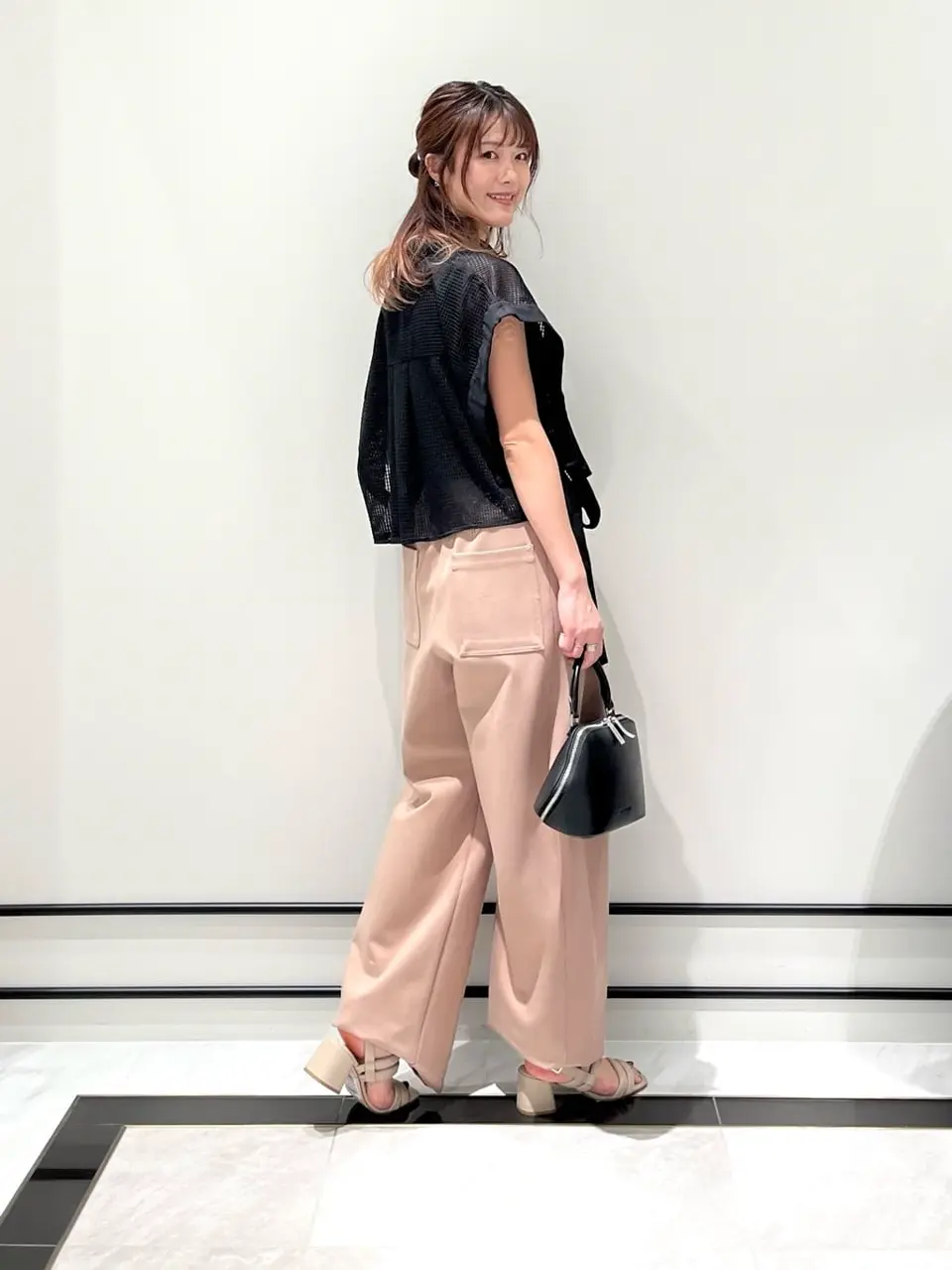 GRACE CONTINENTAL A.Kameyama コーディネート画像