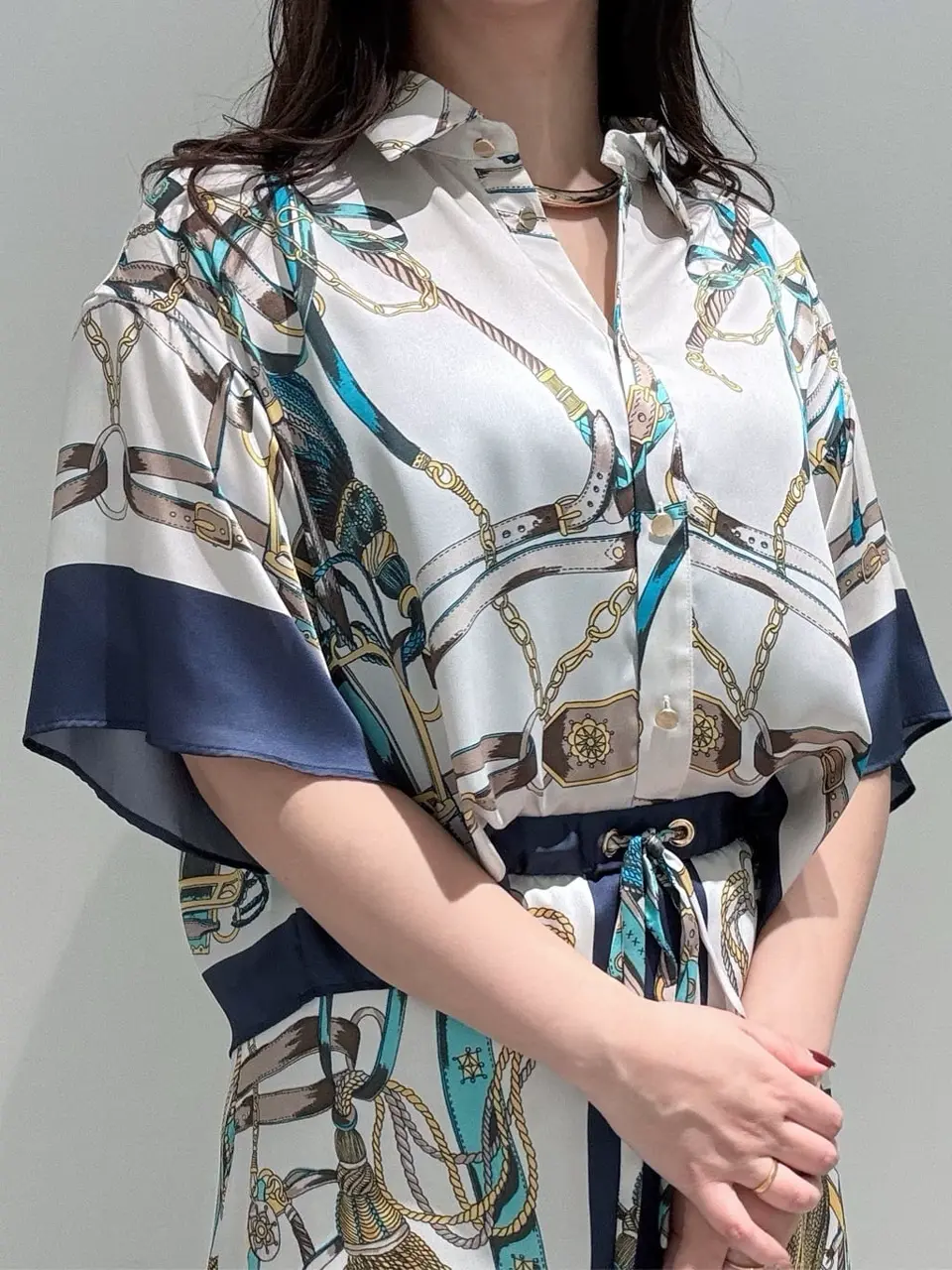 GRACE CONTINENTAL MOMOKO コーディネート画像