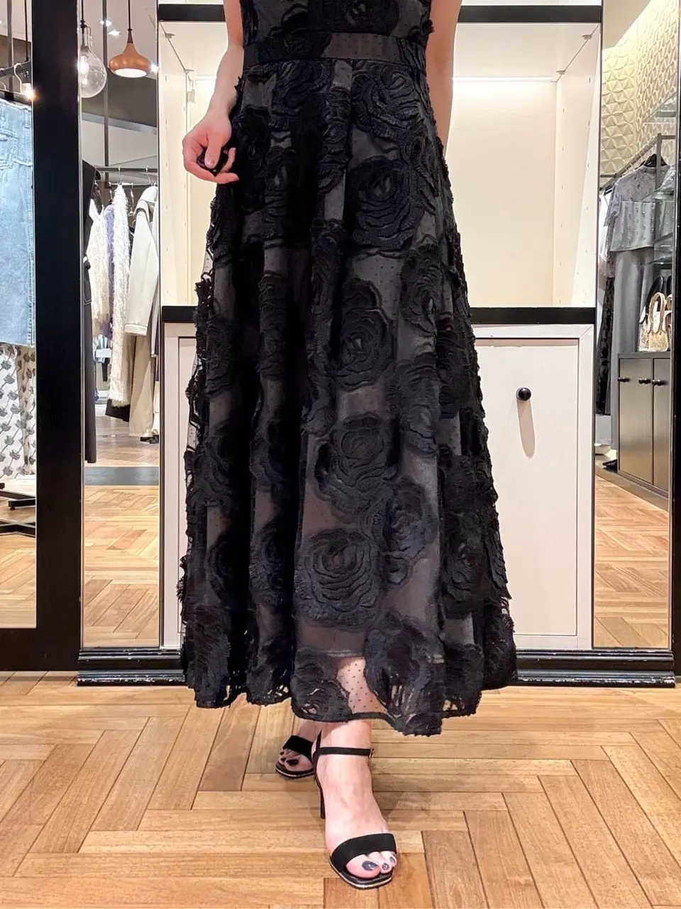 GRACE CONTINENTAL FUKUSHIMA YURIE コーディネート画像